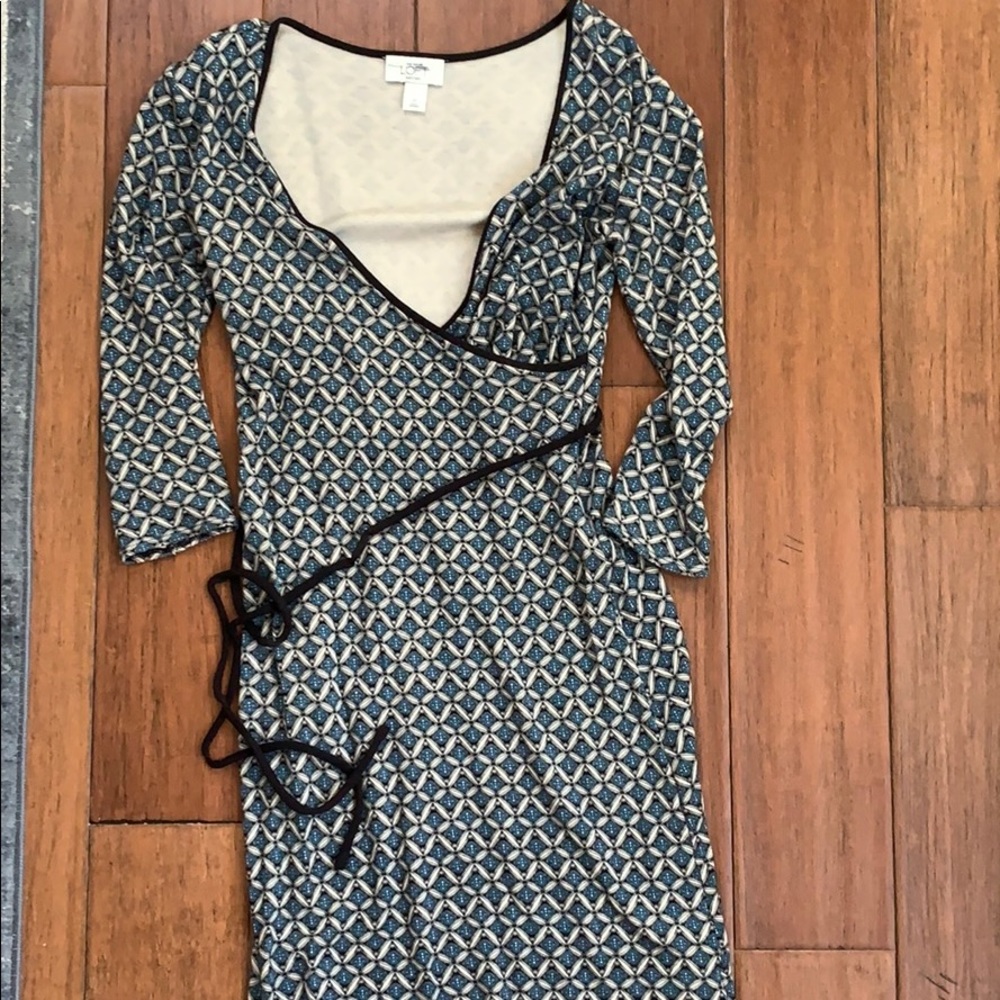 Donated👗LOFT petite dress